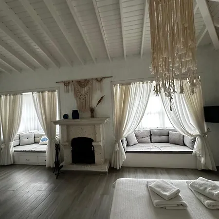 Boreas 3* Alaçatı
