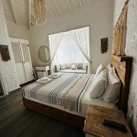 Otel Boreas 3*